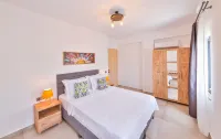 Thomas Suites Datça