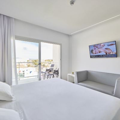 Deluxe Room With Balcony And Pool View Hotel Astoria Playa - Adults Only Promo Code