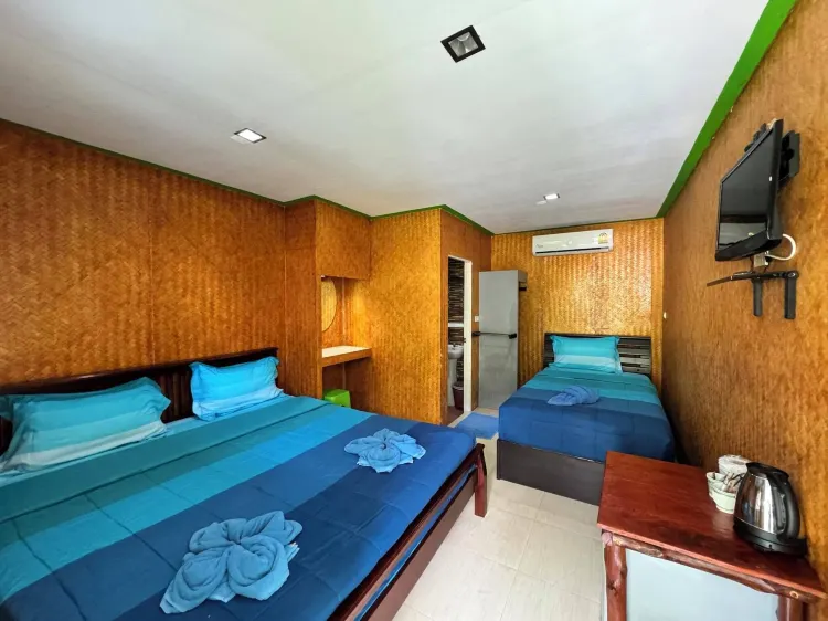 ห้องพื้นฐานสามคน 1 ห้องนอน