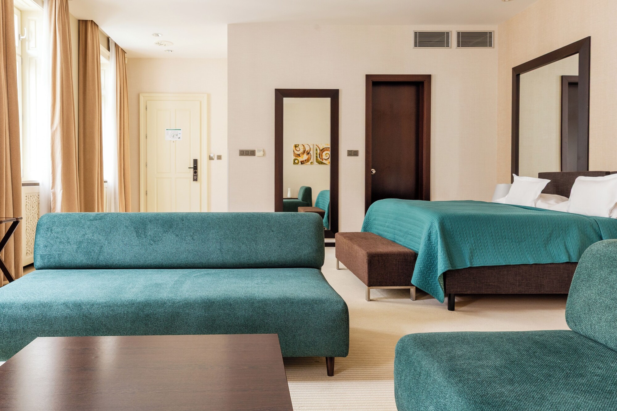 行政双人或双床间 - 禁烟