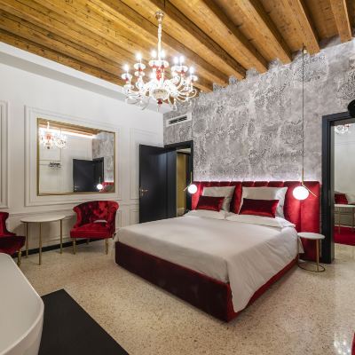 Honeymoon Suite, Annex Building Ca' Pagan Promo Code