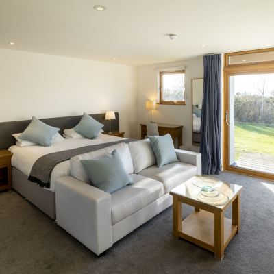 Studio Apartment-Pet-Friendly Portavadie Loch Fyne Scotland Promo Code