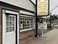 Budget Host Three Crowns Motor Lodge Hotels in Gettysburg