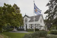 Romantik Badhotel Renesse Отели в г. 