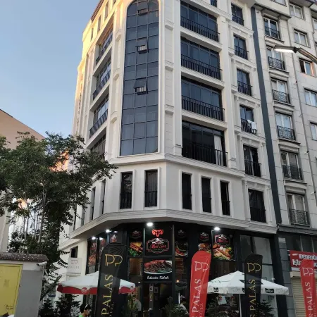 Pars Palas Hotel Отели в г. Ван