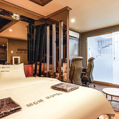 Premium Room MGM Hotel Promo Code