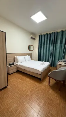 Weekend Hotel Các khách sạn ở 