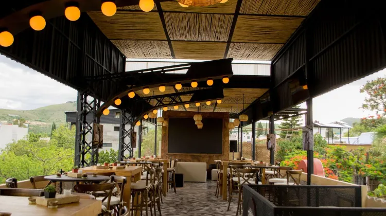 Casa de Adobe Gallery & Luxury Boutique 食事・レストラン