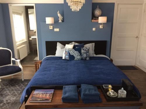 Florentino Deluxe King Room