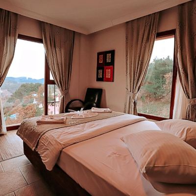 Panoramic Double Room, Jetted Tub, Valley View Godence Hotel Restoran Promo Code