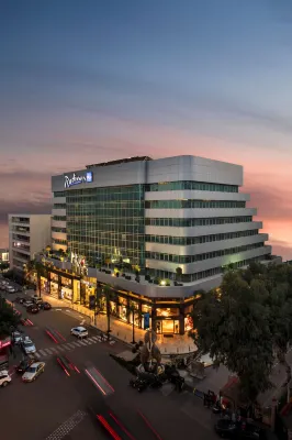 Radisson Blu Hotel, Beirut Verdun Hotels in 