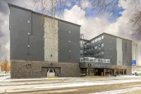 Comfort Inn & Suites Hôtels à : 