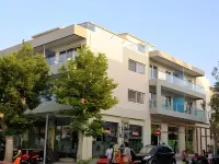 Bristol Sea View Apartments
