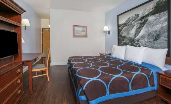 Super 8 by Wyndham Garland North Dallas Area - Housity