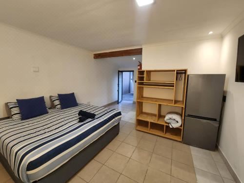 豪华特大床一室房