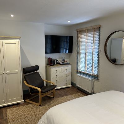 Superior Double Room, Ensuite (Room 10) The Ship Promo Code