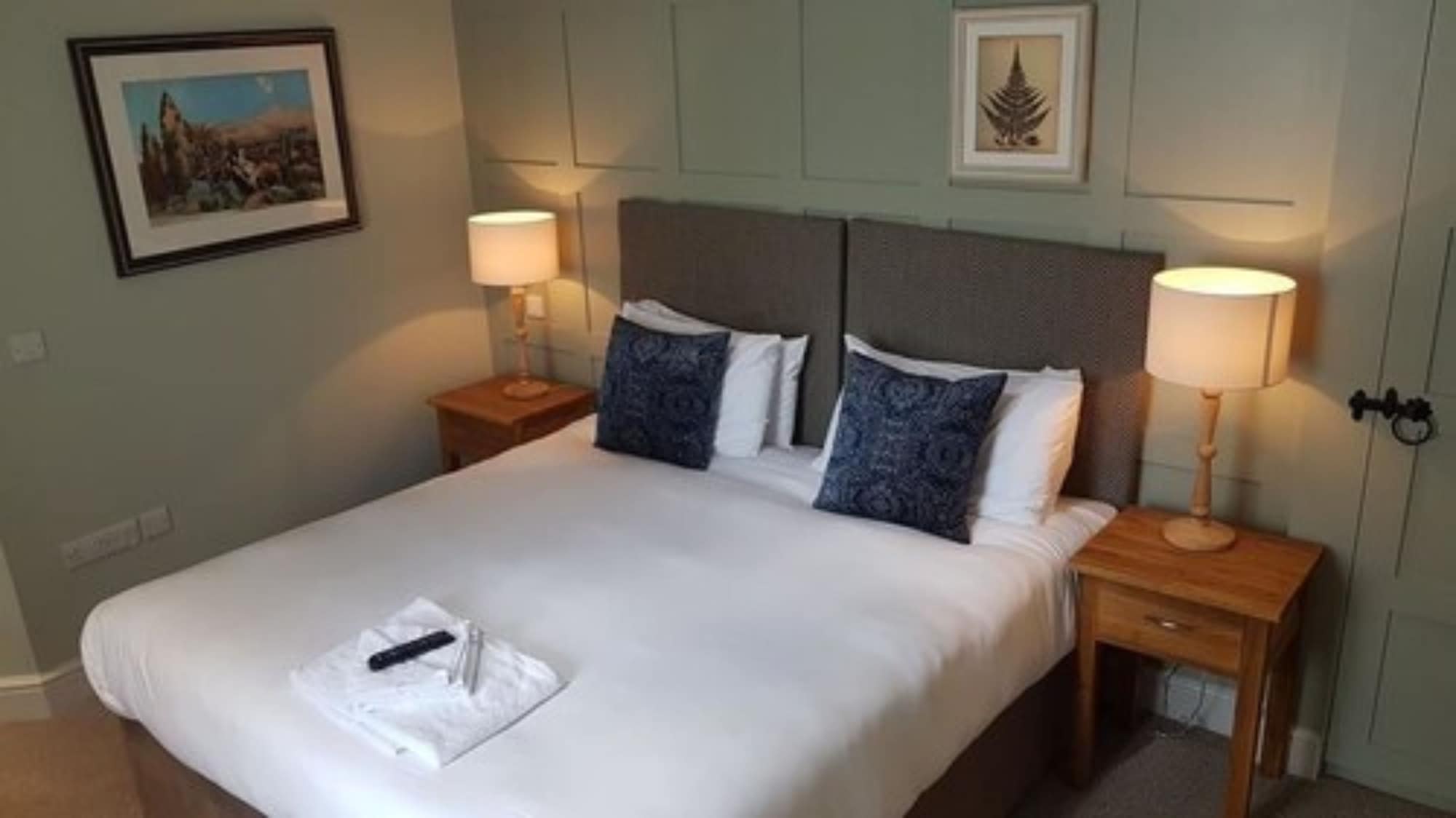 高级双人房，无障碍（湿房）