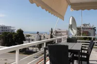 Luxurious 3-Bedroom Seaside Retreat Fully Renovated in 2025