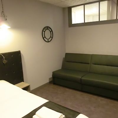 Quadruple Room With Sea View Hôtel Sur le Quai Promo Code