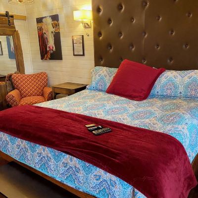 Southern Comfort Room Old Storehouse Inn Promo Code