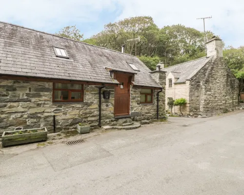 Hendoll Cottage 1 Hoteles en Fairbourne