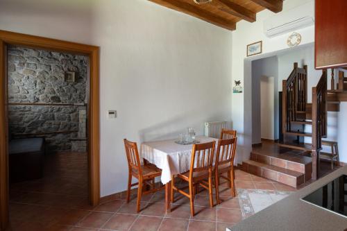 三卧室联排别墅