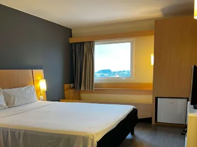 宜必思卡塔勞酒店 酒店