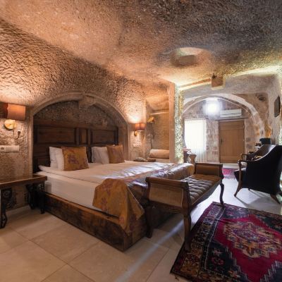 Suite Divan Cave House Promo Code