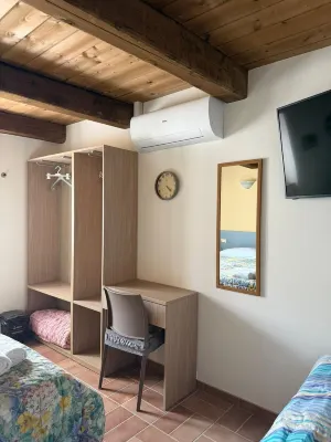 Affittacamere Castelmanardo Hotels in 