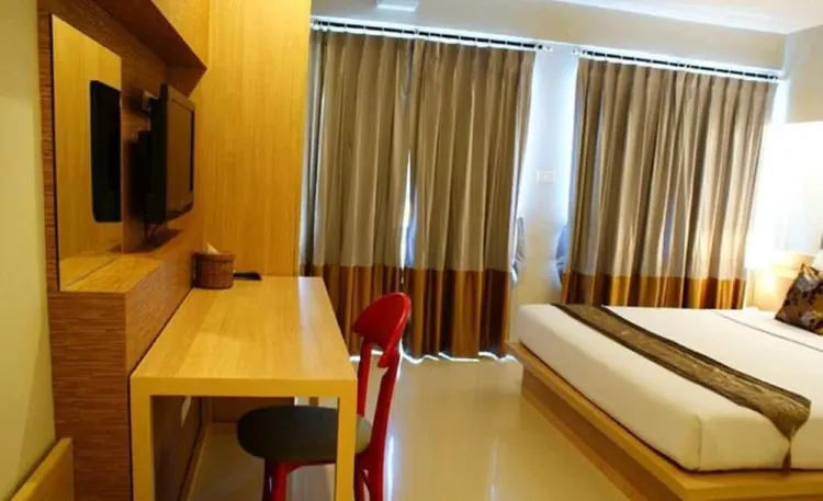 ห้องดีลักซ์ เตียงใหญ่ 1 เตียง