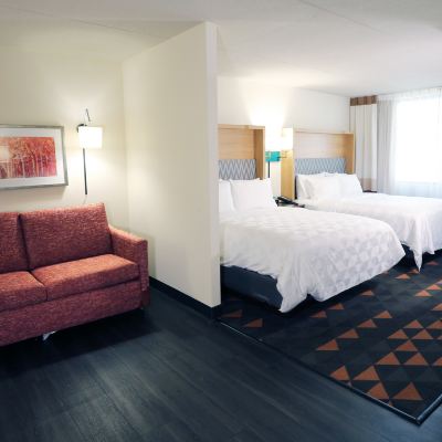 2 Queen Bed Standard Comm Accessible Tub Holiday Inn Champaign, an IHG Hotel Promo Code