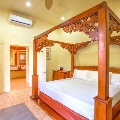 Three Bedroom Private Pool & Spa Villa 'Lime Blossom'