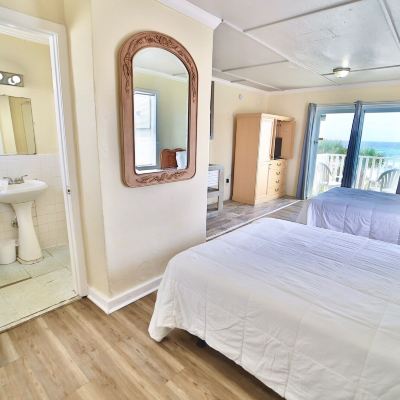 Standard Double Room Palm Grove Promo Code