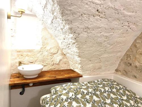 双人房（带公共浴室）