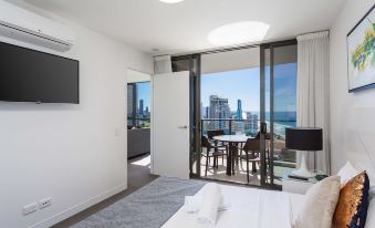 Serain Residences on Surfers Private Apartments