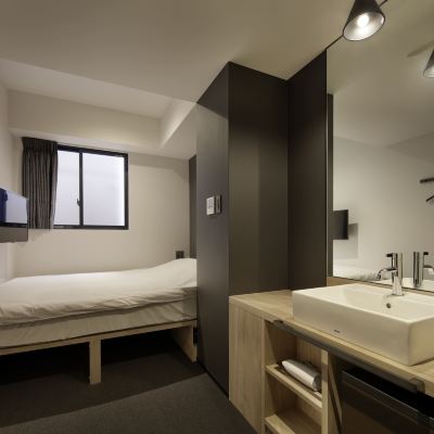 雙人間（帶共用浴室） 三條PIECE青年旅館優惠