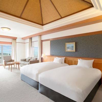 クラシックデラックススイート　オーシャンビュー ロイヤルホテル 沖縄残波岬 クーポン