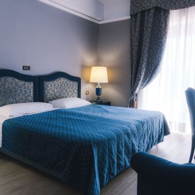 Superior Triple Room Grand Hotel Excelsior's Promo Code