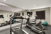 Country Inn & Suites by Radisson, Pierre, SD
