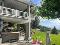 Sunset Views! Indoor Sport Court, Pool table, Golf Course, 12 min to downtown Ξενοδοχεία στην πόλη Bountiful