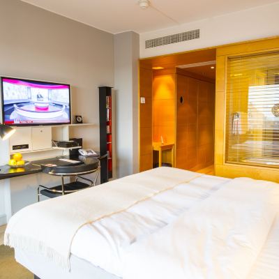 Deluxe Double Room Hotel Rival Promo Code