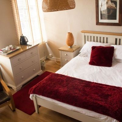 Double Room, Ensuite (Room 6) The Ship Promo Code