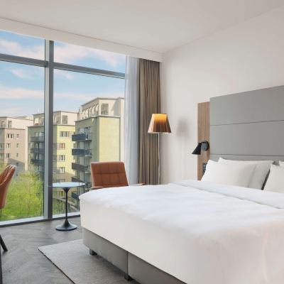 Standard Room Radisson Blu Hotel Frankfurt Promo Code