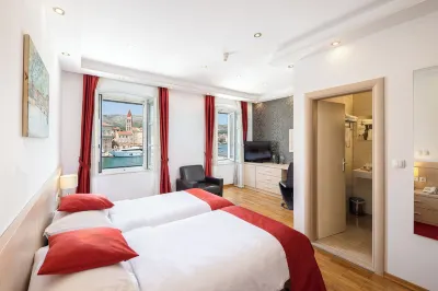 Heritage Hotel Vila Sikaa Hotels in 