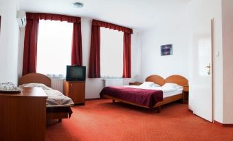 Broadway City Guesthouse - Housity
