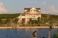 The Sandpiper Inn & Cottages Отели в г. 