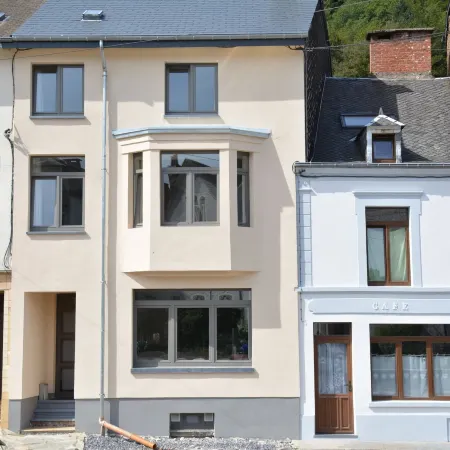 Riverside Villa in Bouillon Отели в г. Буйон