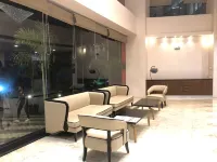 Oasis Suites