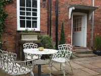 The Red House Các khách sạn ở Grantham