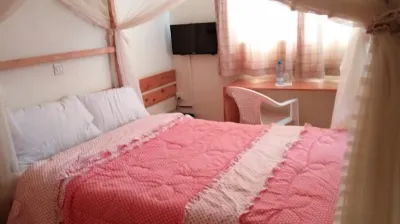 Golden Palm Breeze Hotel Hotel a 